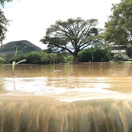 Lake View ดัมบูลลา ภายนอก รูปภาพ